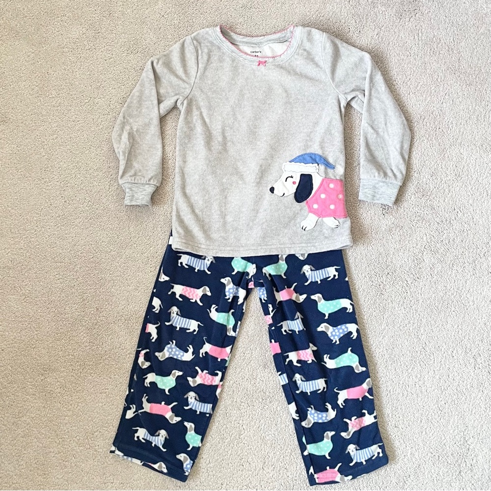 Carter’s fleece dogs puppies pajama set toddler girls 4T 2 piece set